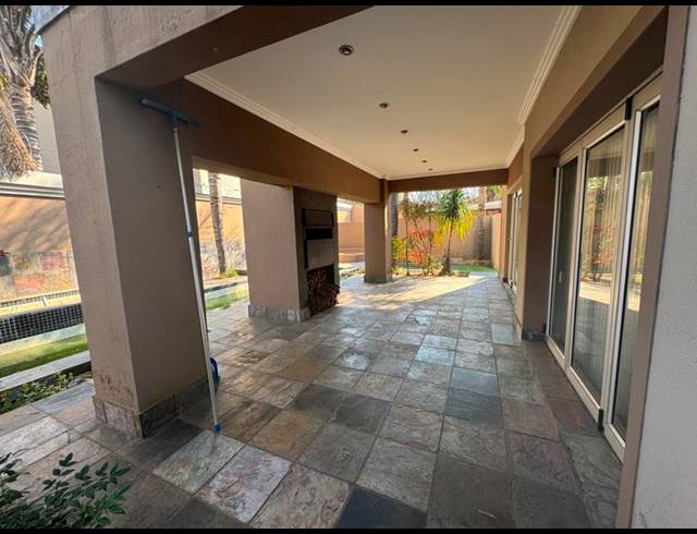 3 BEDROOM HOUSE FOR SALE IN GHOLFSIG